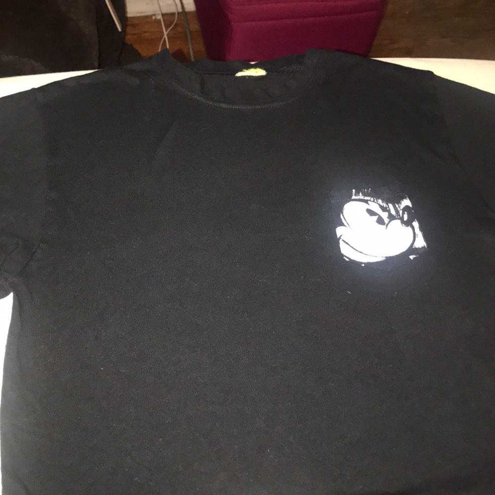 Black shirt